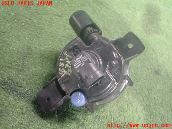2UPJ-9235811182]BMW X3(PC30)(E83系)左フォグ 中古_2