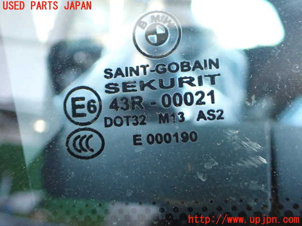 2UPJ-9235811382]BMW X3(PC30)(E83系)左クォーターガラス 中古(43R-00021 M13)_2