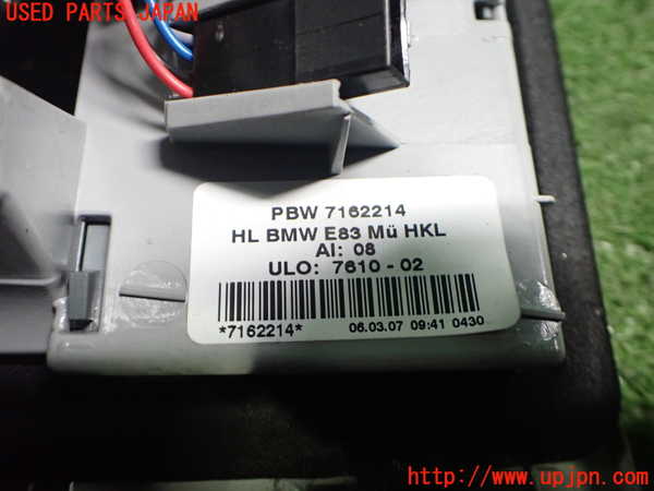 2UPJ-9235811550]BMW X3(PC30)(E83系)右リアフィニッシャー 中古_3