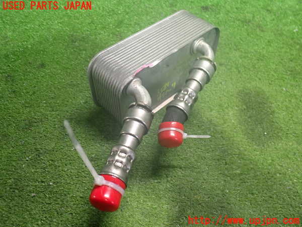 2UPJ-9235812481]BMW X3(PC30)(E83系)オイルクーラー1 中古_2