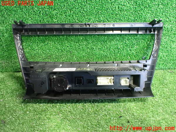 2UPJ-9235816066]BMW X3(PC30)(E83系)エアコンスイッチ1 中古_2