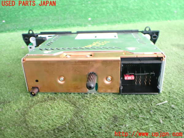 2UPJ-9235816480]BMW X3(PC30)(E83系)CDプレーヤー 中古_3