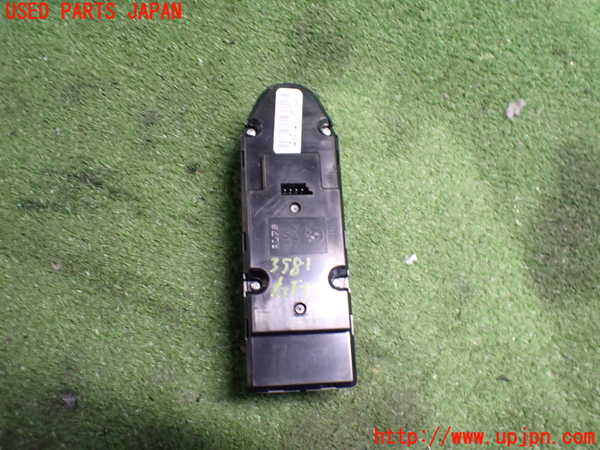 2UPJ-9235816240]BMW X3(PC30)(E83系)右前パワーウィンドウスイッチ 中古_2