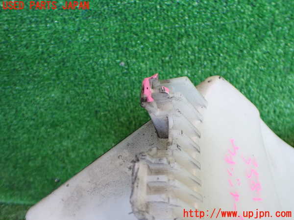 2UPJ-9235816791]BMW X3(PC30)(E83系)ウォッシャータンク1 中古_3