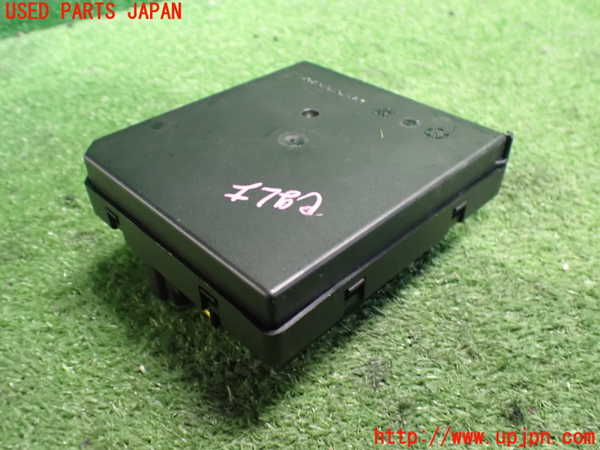 2UPJ-9235816150]BMW X3(PC30)(E83系)コンピューター5 中古_2