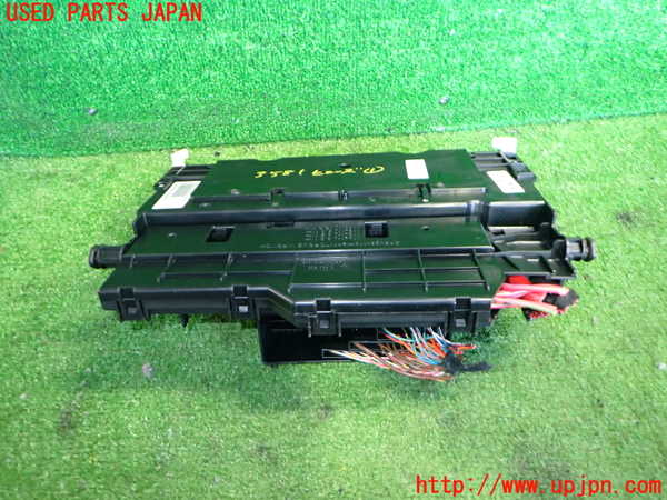 2UPJ-9235816741]BMW X3(PC30)(E83系)ヒューズボックス1 中古_2