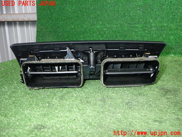 2UPJ-9235817526]BMW X3(PC30)(E83系)エアコン吹き出し口1 (真中) 中古_2