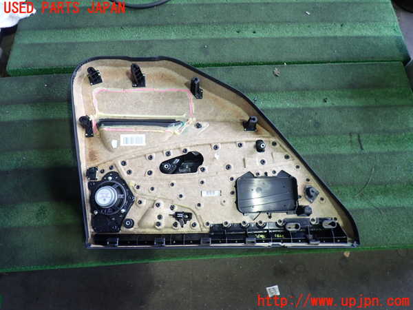 2UPJ-9235811294]BMW X3(PC30)(E83系)右後ドア内張り (ジャンク品) 中古_3