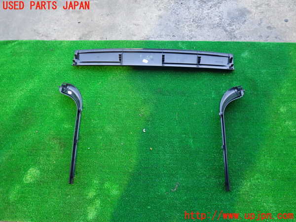 2UPJ-9235811578]BMW X3(PC30)(E83系)バックドア内張り 中古_2