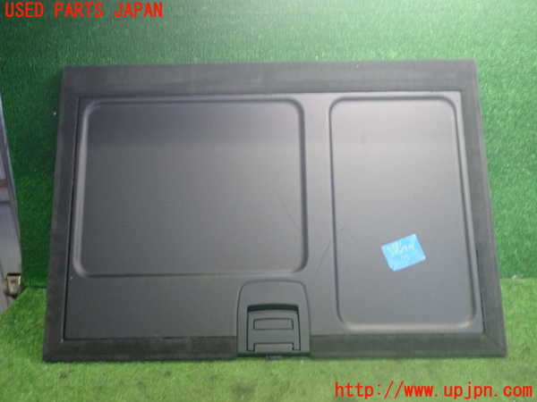2UPJ-9235817771]BMW X3(PC30)(E83系)ラゲッジトレイ1 中古_2