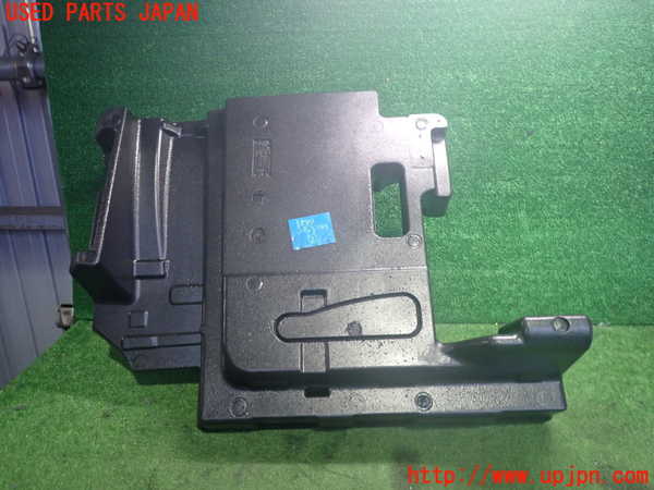 2UPJ-9235817772]BMW X3(PC30)(E83系)ラゲッジトレイ2 中古_2