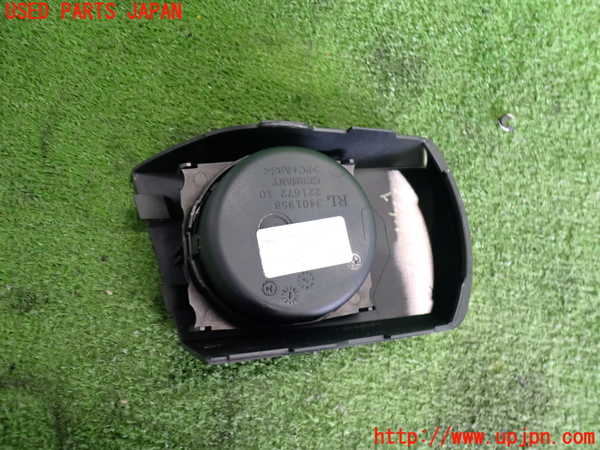 2UPJ-9235817810]BMW X3(PC30)(E83系)ドリンクホルダー 中古_2