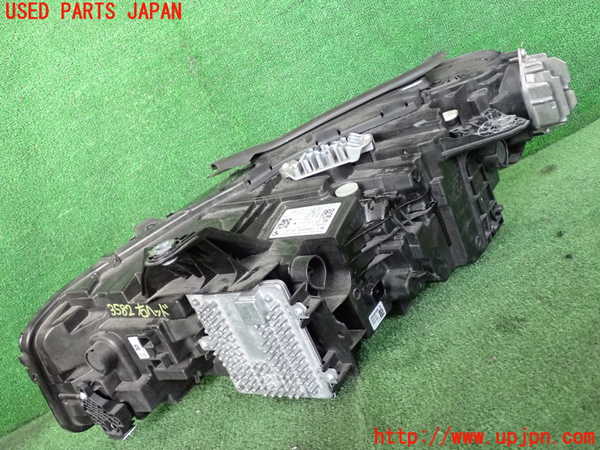 2UPJ-9235821130]BMW 218d アクティブツアラー(22BY20)(U06)右ヘッドライト LED 中古_2