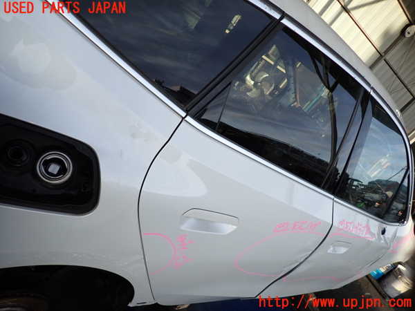 2UPJ-9235821290]BMW 218d アクティブツアラー(22BY20)(U06)右後ドア 中古(43R-011004 M12315)_2