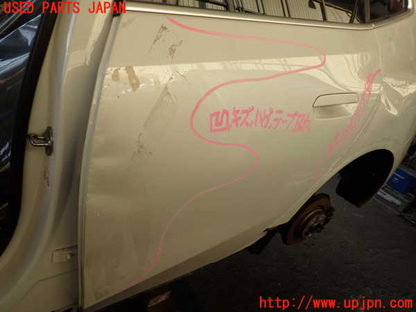 2UPJ-9235821320]BMW 218d アクティブツアラー(22BY20)(U06)左後ドア 中古(43R-011004 M12315)_3