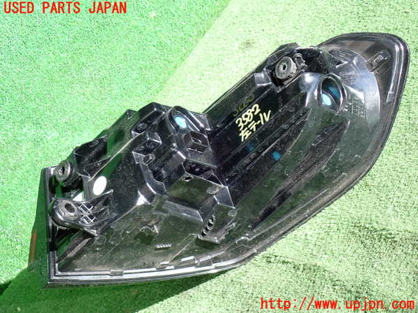 2UPJ-9235821536]BMW 218d アクティブツアラー(22BY20)(U06)左テールランプ 中古_2