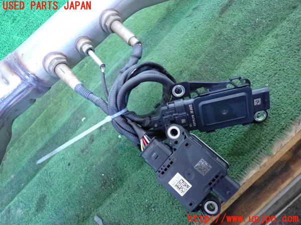 2UPJ-9235822671]BMW 218d アクティブツアラー(22BY20)(U06)リアマフラー1 中古_3