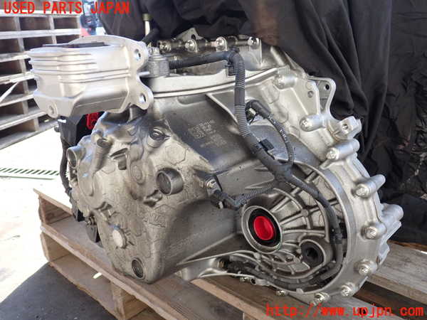 2UPJ-9235823010]BMW 218d アクティブツアラー(22BY20)(U06)ミッション AT B47C20B 中古_2