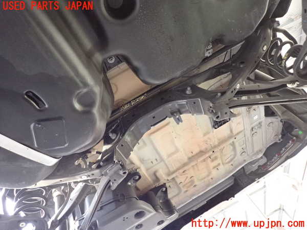 2UPJ-9235825295]BMW 218d アクティブツアラー(22BY20)(U06)リアメンバー 中古_2