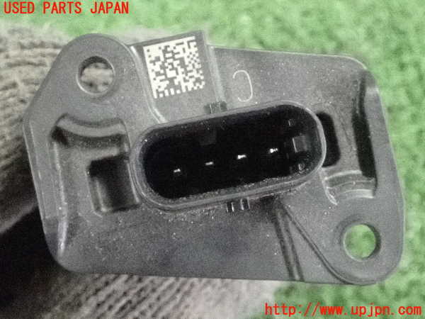 2UPJ-9235826320]BMW 218d アクティブツアラー(22BY20)(U06)エアフロメーター エアマスセンサー 中古_4