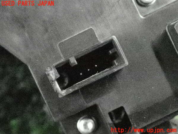 2UPJ-9235826306]BMW 218d アクティブツアラー(22BY20)(U06)スイッチ1 (デフォッガー) 中古_4