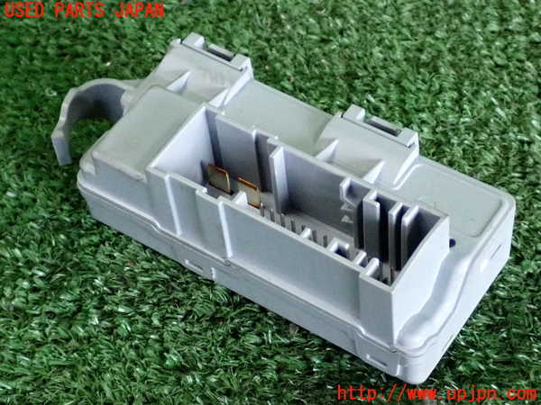 2UPJ-9235826148]BMW 218d アクティブツアラー(22BY20)(U06)コンピューター3 中古_2