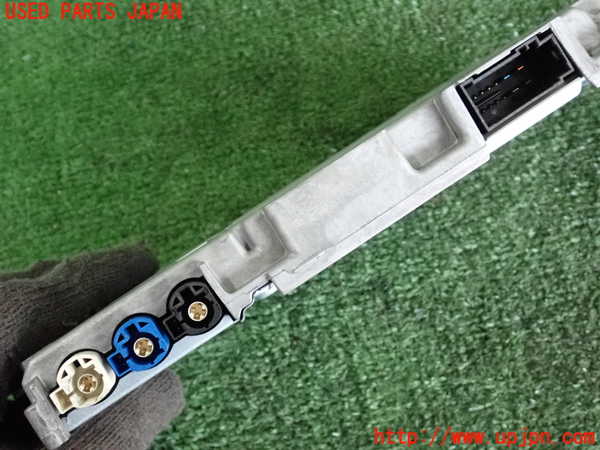 2UPJ-9235826149]BMW 218d アクティブツアラー(22BY20)(U06)コンピューター4 中古_4