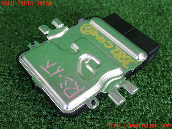 2UPJ-9235826151]BMW 218d アクティブツアラー(22BY20)(U06)コンピューター6 中古_2