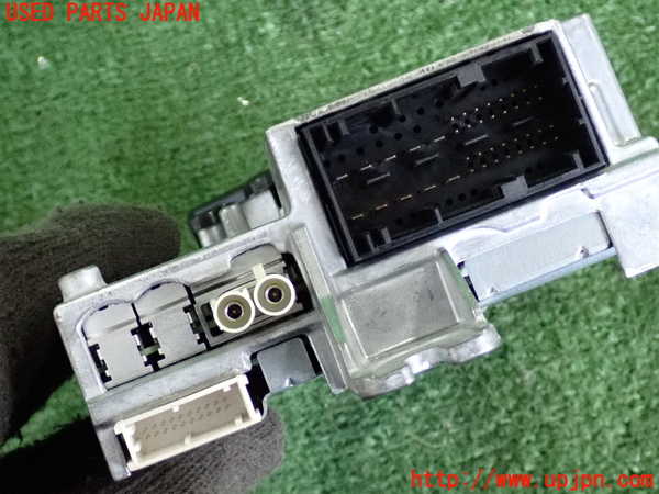 2UPJ-9235826155]BMW 218d アクティブツアラー(22BY20)(U06)コンピューター10 中古_4