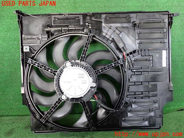2UPJ-9235826836]BMW 218d アクティブツアラー(22BY20)(U06)電動ファン1 中古_2