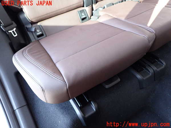 2UPJ-9235827405]BMW 218d アクティブツアラー(22BY20)(U06)右リアシート 中古_3