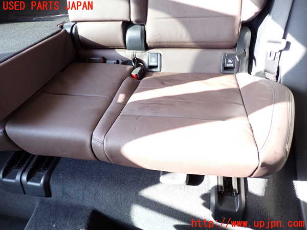 2UPJ-9235827435]BMW 218d アクティブツアラー(22BY20)(U06)左リアシート 中古_3