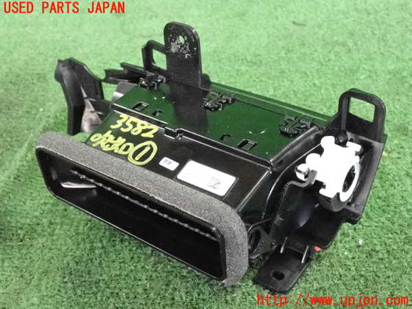 2UPJ-9235827526]BMW 218d アクティブツアラー(22BY20)(U06)エアコン吹き出し口1 (右) 中古_3