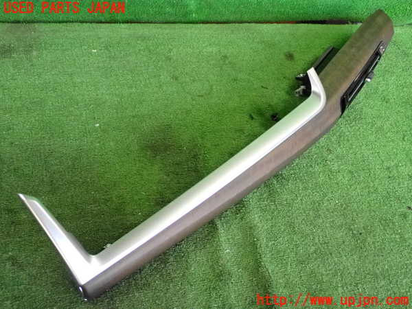 2UPJ-9235827528]BMW 218d アクティブツアラー(22BY20)(U06)エアコン吹き出し口3 (真中) 中古_2