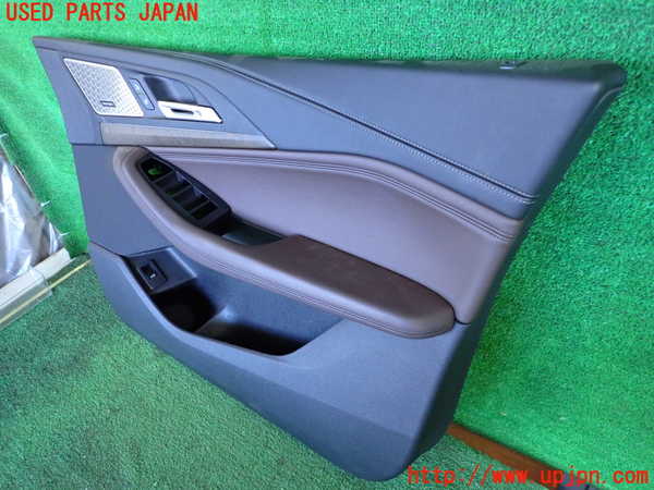 2UPJ-9235821234]BMW 218d アクティブツアラー(22BY20)(U06)右前ドア内張り 中古_2