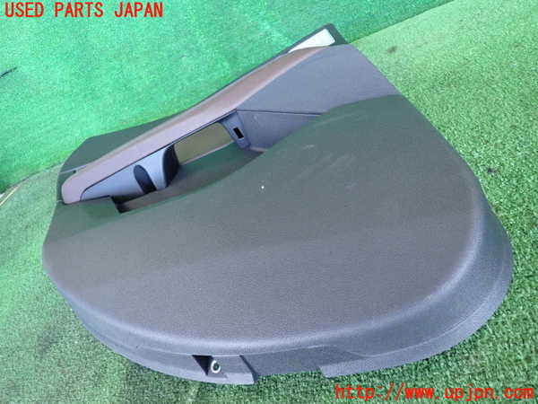 2UPJ-9235821324]BMW 218d アクティブツアラー(22BY20)(U06)左後ドア内張り 中古_3