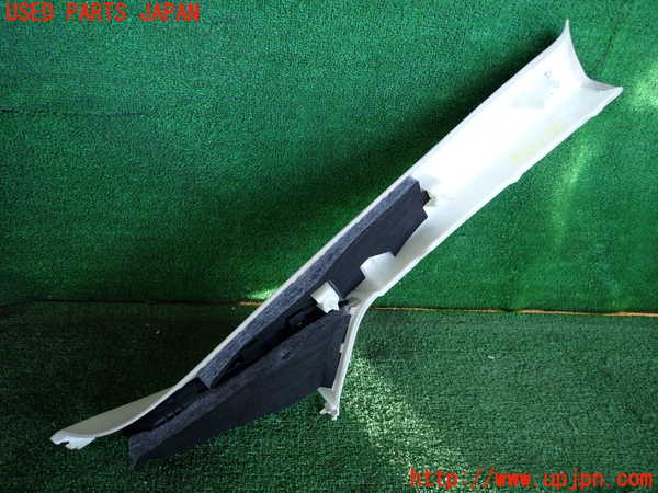 2UPJ-9235827660]BMW 218d アクティブツアラー(22BY20)(U06)左フロントピラートリム 中古_2