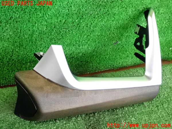 2UPJ-9235827691]BMW 218d アクティブツアラー(22BY20)(U06)内装トリム類1 中古_2