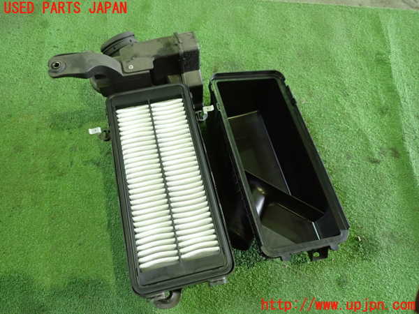 1UPJ-9235842560]ロードスター(ND5RC)エアクリーナーボックス 中古_2