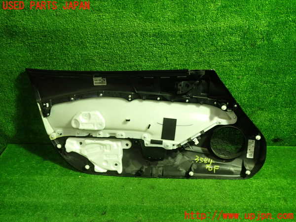 1UPJ-9235841234]ロードスター(ND5RC)右ドア内張り 中古_4