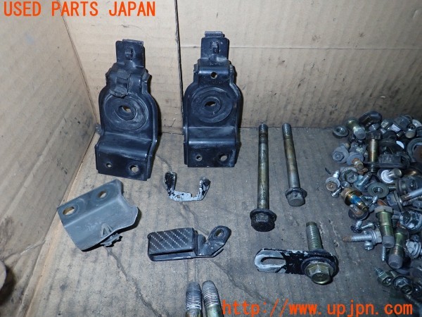 3UPJ=9235850720]フェアレディZ バージョンS 2by2 Tバールーフ(GZ32)前期 ネジ・ナット・ステー類 セット ジャンク_2