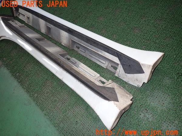 3UPJ=9235860025]アバルト 124スパイダー(NF2EK)純正 サイドステップ 中古_3