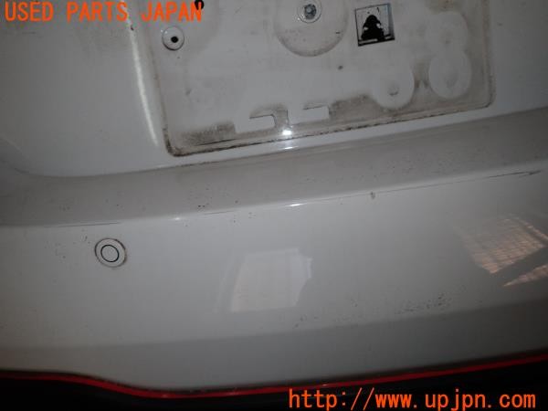 3UPJ=9235860058]アバルト 124スパイダー(NF2EK)純正 リアバンパー 中古_2