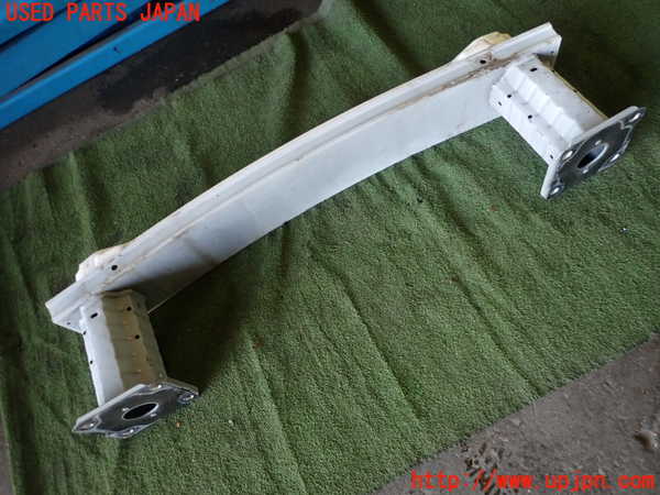 1UPJ-9235861014]アバルト・124スパイダー(NF2EK)フロントバンパーホースメント 中古_3