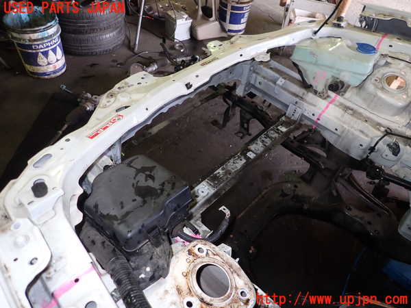 1UPJ-9235861042]アバルト・124スパイダー(NF2EK)コアサポート（カット） 中古_4