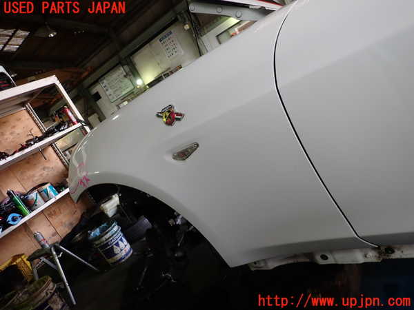 1UPJ-9235861082]アバルト・124スパイダー(NF2EK)左前フェンダー 中古_3