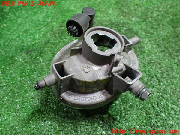 1UPJ-9235861180]アバルト・124スパイダー(NF2EK)右フォグ 中古_2