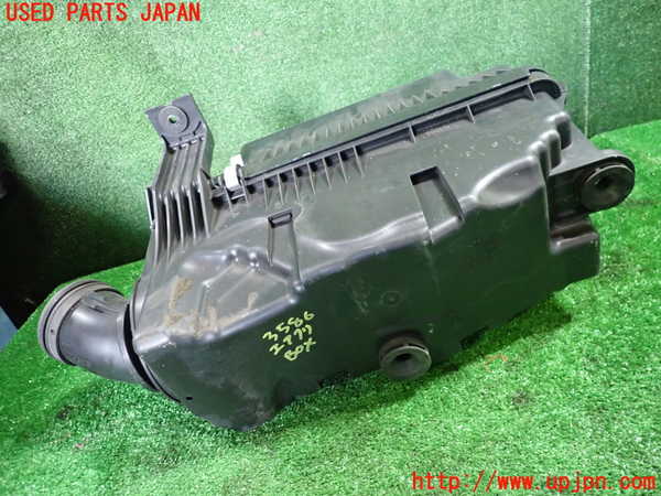 1UPJ-9235862560]アバルト・124スパイダー(NF2EK)エアクリーナーボックス 中古_3