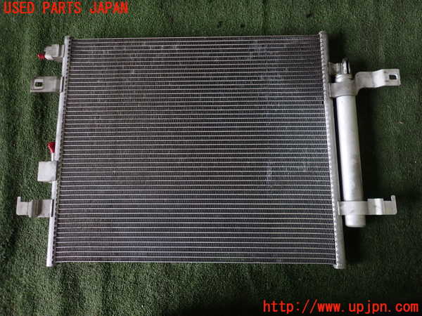 1UPJ-9235866031]アバルト・124スパイダー(NF2EK)エアコンコンデンサー1 中古_2