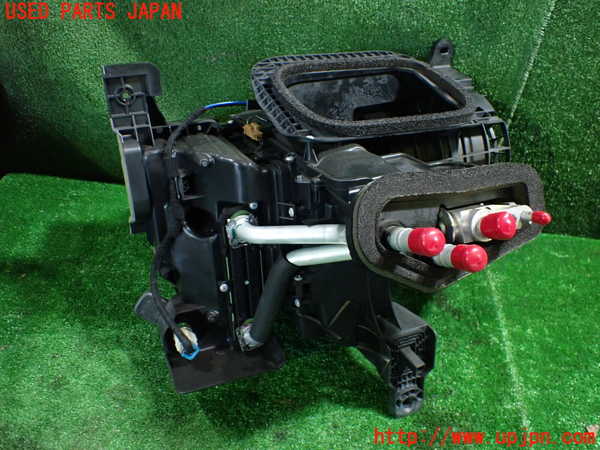 1UPJ-9235866081]アバルト・124スパイダー(NF2EK)エバポレーター1 中古_3